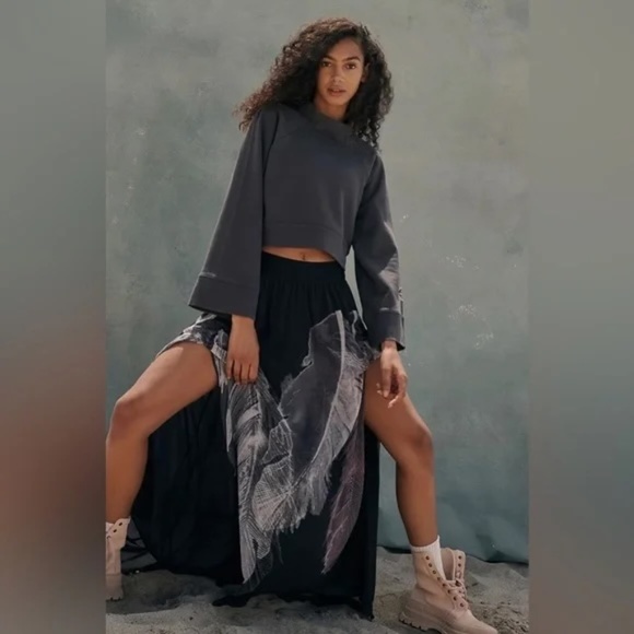 FP Movement x The Class Shanti Sweatshirt Size Medium - Picture 3 of 11